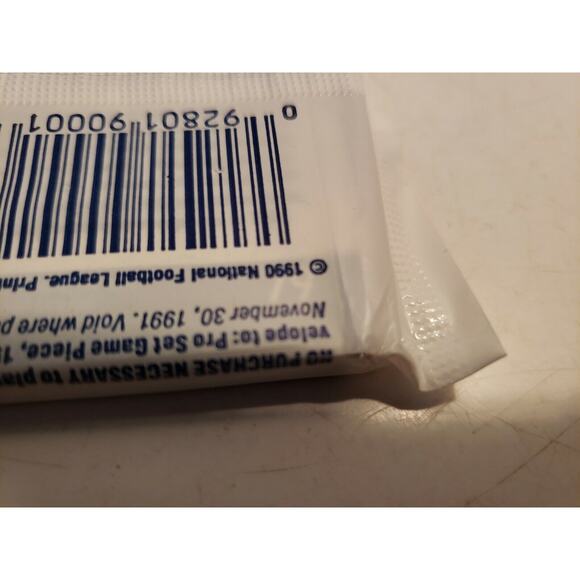 1990 Pro Set Football Series 1 Un-opened Factory Sealed Pack - Irvin #79 - Picture 4 of 4